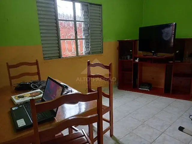 Sobrado com 134m² 2 quartos e 2 banheiros, à venda, no bairro Parque das Américas em Mauá