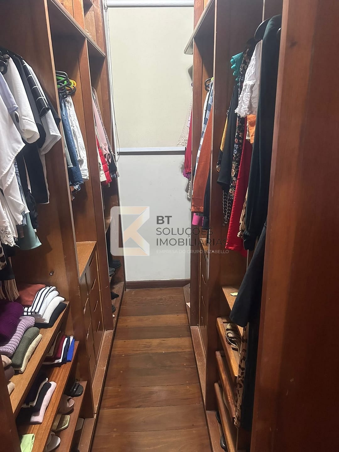 Sobrado à venda com 5 quartos, 561m² - Foto 26