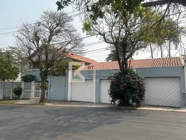 Sobrado com 788m² 5 quartos e 2 banheiros, à venda, no bairro Chácara Areal em Indaiatuba