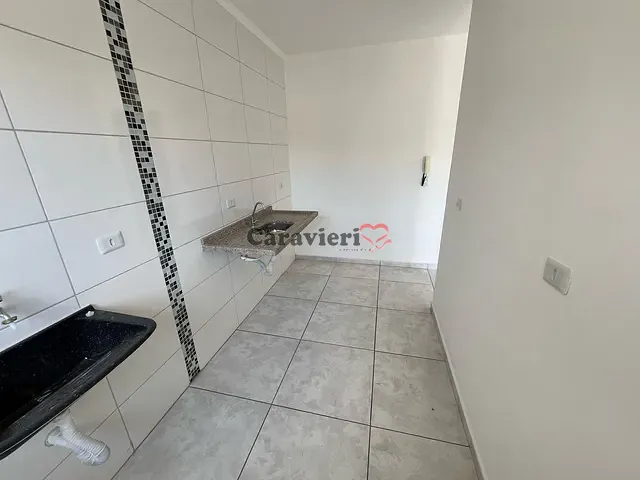 Sobrado com 80m² 2 quartos e 1 banheiro, à venda, no bairro Jardim Jaú (Zona Leste) em São Paulo