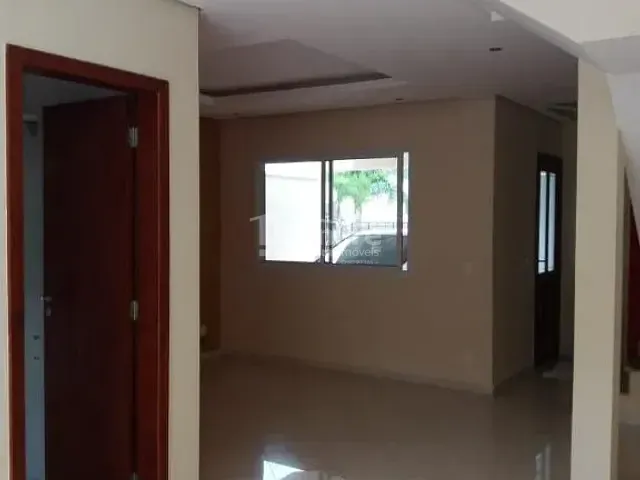 Sobrado com 185m² 3 quartos e 3 banheiros, à venda, no bairro Vila Oliveira em Mogi das Cruzes