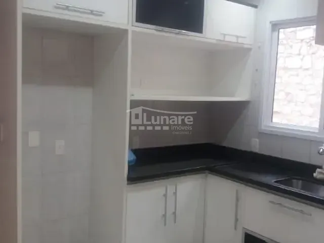 Sobrado com 185m² 3 quartos e 3 banheiros, à venda, no bairro Vila Oliveira em Mogi das Cruzes