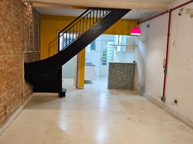 Foto do Sobrado - Sobrado Residencial com 2 Dormitórios (1 suíte) e 2 Vagas de Garagem na Vila Clementino | Paulista Imóveis.