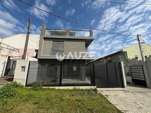 Sobrado com 133m² 3 quartos e 3 banheiros, à venda, no bairro Alto Boqueirão em Curitiba
