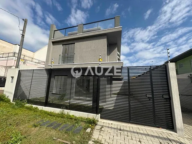 Sobrado com 133m² 3 quartos e 3 banheiros, à venda, no bairro Alto Boqueirão em Curitiba