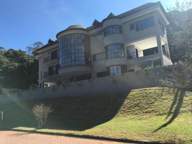 Foto do Sobrado - Sobrado com 3 dormitórios à venda, 750 m² por R$ 7.000.000,00 - Lagos de Santa Helena - Bragança Paulista/SP | RUSSI IMÓVEIS