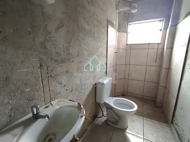 Sobrado com 180m², à venda, no bairro Jardim Santa Clara em Taubaté