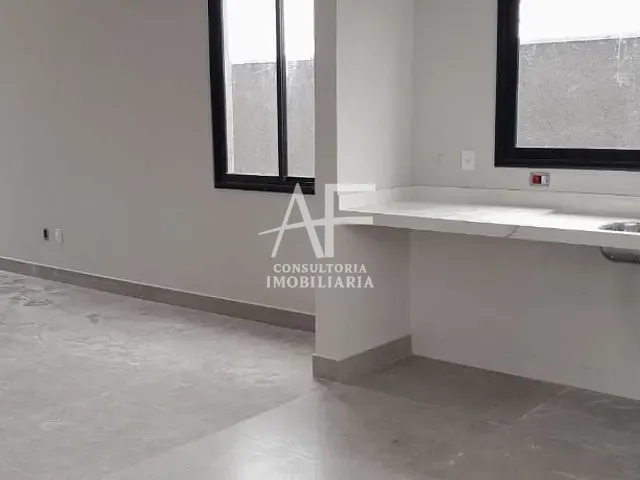 Sobrado com 275m² 3 quartos e 4 banheiros, à venda, no bairro Condomínio Cataguá Way Norte em Taubaté