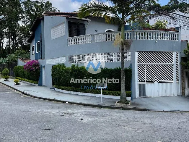 Sobrado 4 quartos e 1 banheiro, à venda, no bairro Jardim Las Vegas em Santo André