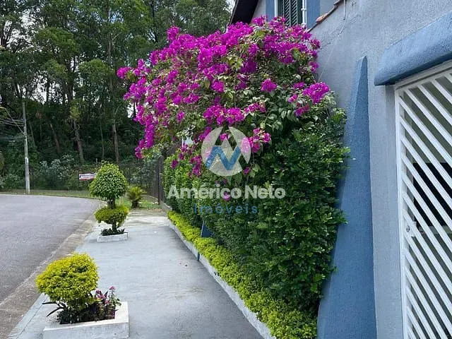Sobrado 4 quartos e 1 banheiro, à venda, no bairro Jardim Las Vegas em Santo André