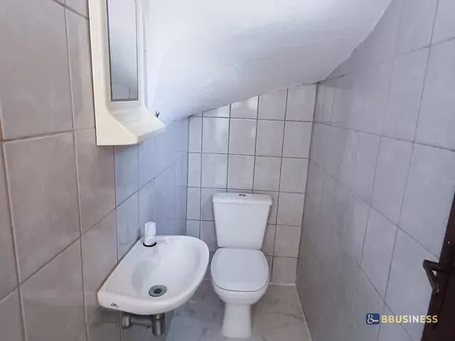 Sobrado 2 quartos e 3 banheiros, à venda, no bairro Centro em Bertioga