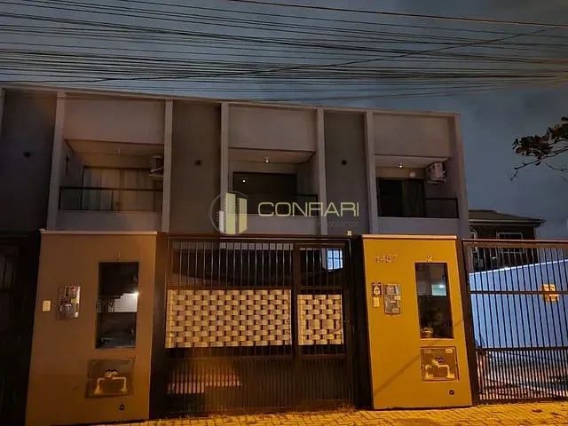 Sobrado 2 quartos e 3 banheiros, para alugar, no bairro morretes em Itapema