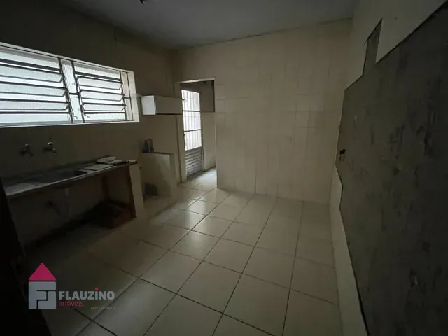 Sobrado com 127m² 3 quartos e 2 banheiros, à venda, no bairro Vila Marari em São Paulo