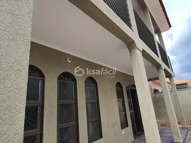 Sobrado com 360m² 3 quartos e 2 banheiros, para alugar, no bairro Vila Ipiranga em Campo Grande