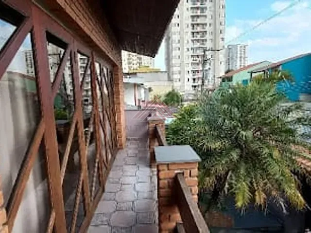 Sobrado com 500m² 3 quartos e 5 banheiros, à venda, no bairro Vila Nossa Senhora das Vitórias em Mauá