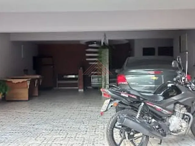 Sobrado com 500m² 3 quartos e 5 banheiros, à venda, no bairro Vila Nossa Senhora das Vitórias em Mauá