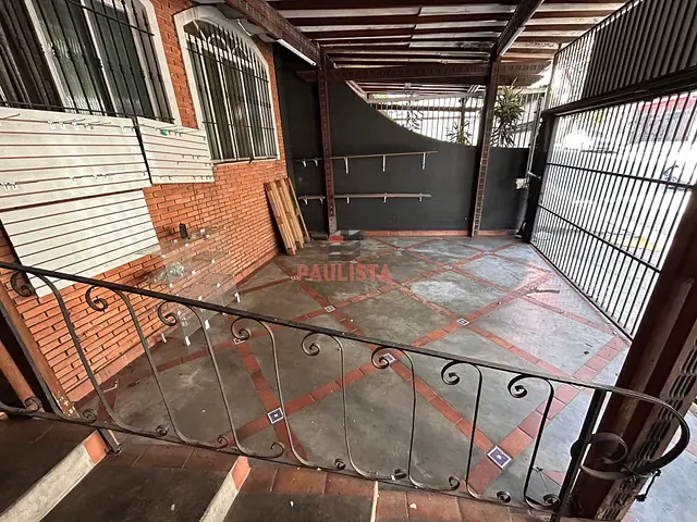 Sobrado com 136m² 3 quartos e 3 banheiros, à venda ou para alugar, no bairro Bosque da Saúde em São Paulo