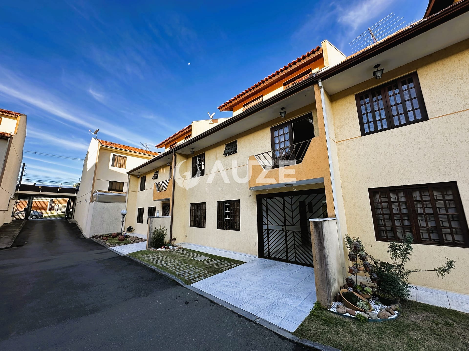 Sobrado à venda com 5 quartos, 150m² - Foto 3