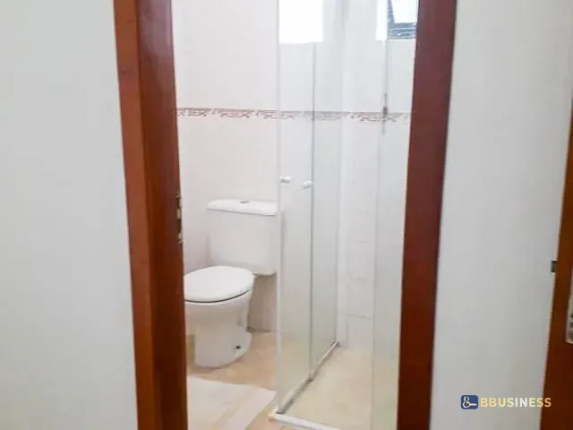 Sobrado 3 quartos e 2 banheiros, à venda, no bairro Centro em Bertioga