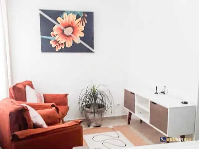 Sobrado 3 quartos e 2 banheiros, à venda, no bairro Centro em Bertioga