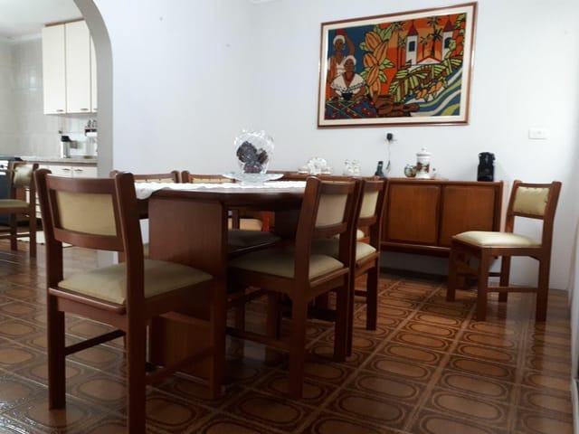 Imóvel à venda com 3 casas no terreno , terreno medindo 6 m² x 30 m², área de construção 311M², Nova Gerty, São Caetano do Sul - SP