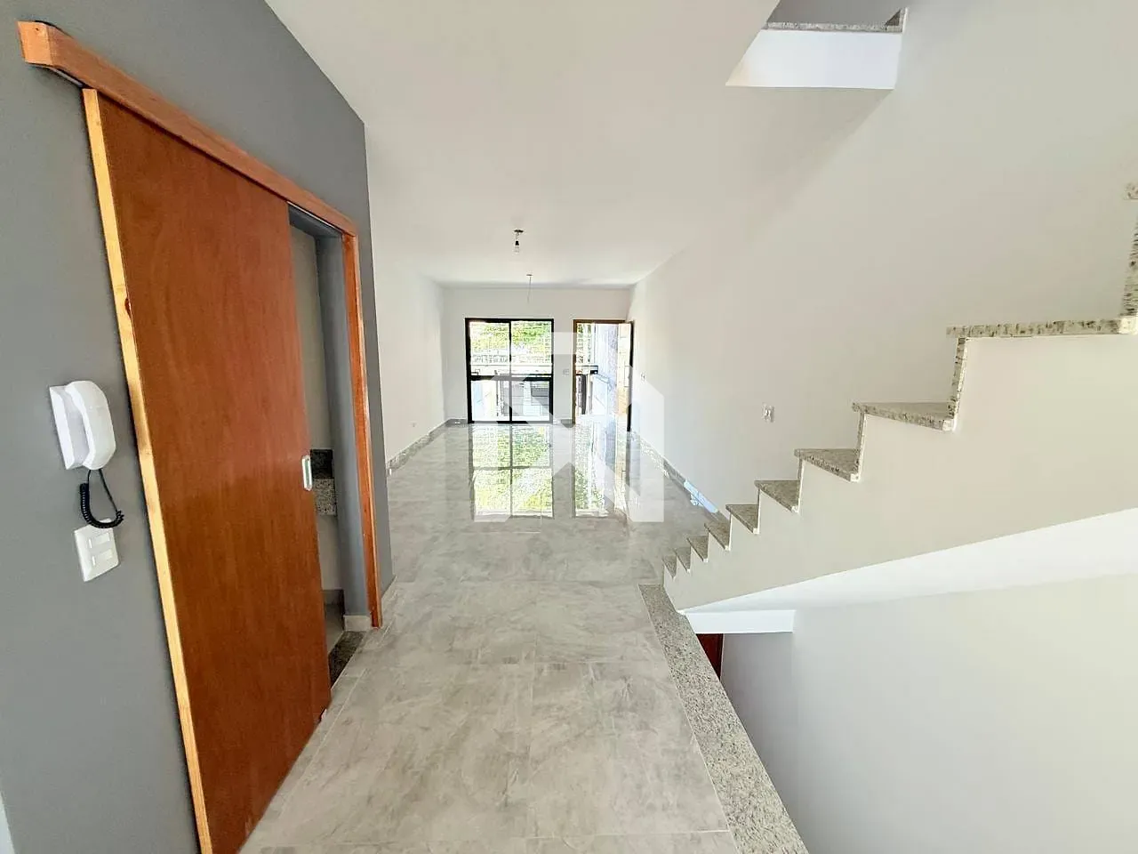 Sobrado, 3 quartos, 200 m² - Foto 1