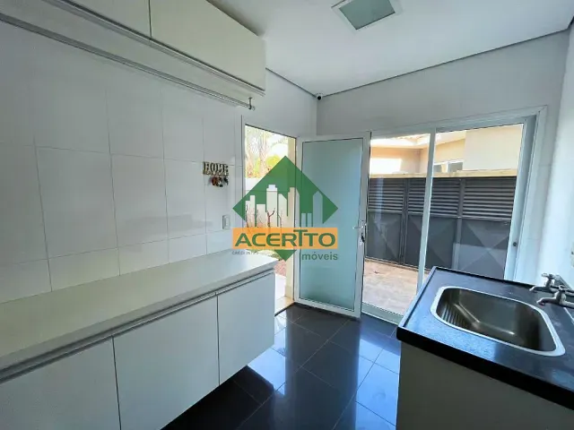 Sobrado com 800m² 3 quartos e 5 banheiros, à venda, no bairro Chácaras Califórnia em Araçatuba