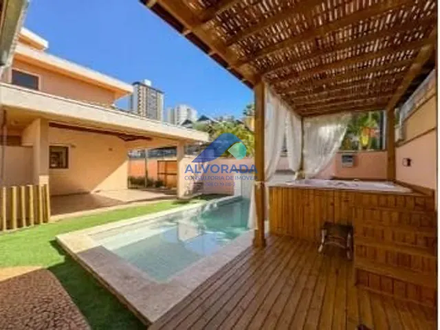 Sobrado com 533m² 4 quartos e 5 banheiros, à venda, no bairro Jardim Aquarius em São José dos Campos