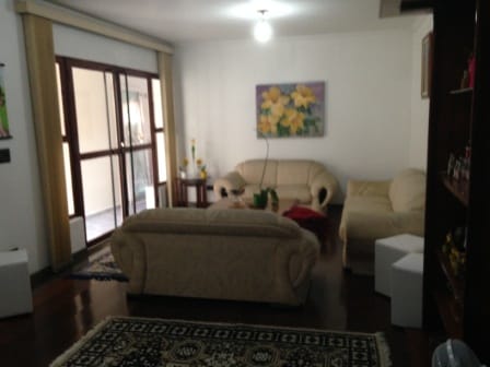Sobrado à venda 3 Quartos, 1 Suite, 2 Vagas, 125M², Santo Antônio, São Caetano do Sul - SP