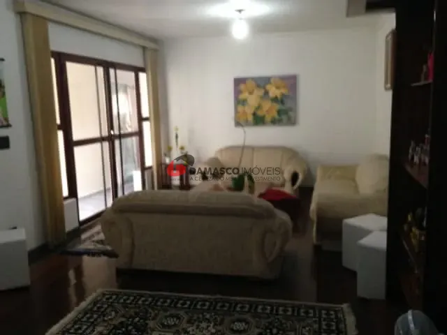 Sobrado com 125m² 3 quartos e 1 banheiro, à venda, no bairro Centro em São Caetano do Sul