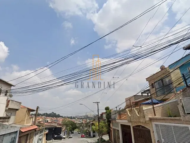 Sobrado com 125m² 4 quartos e 2 banheiros, à venda, no bairro Jardim Las Vegas em Santo André