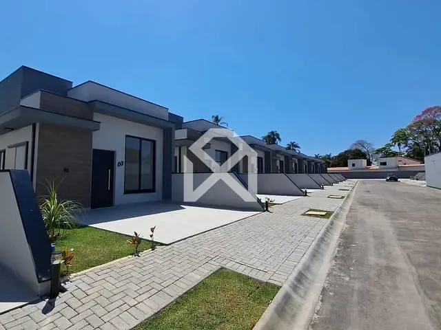 Sobrado com 151m² 3 quartos e 2 banheiros, à venda, no bairro Caetetuba em Atibaia