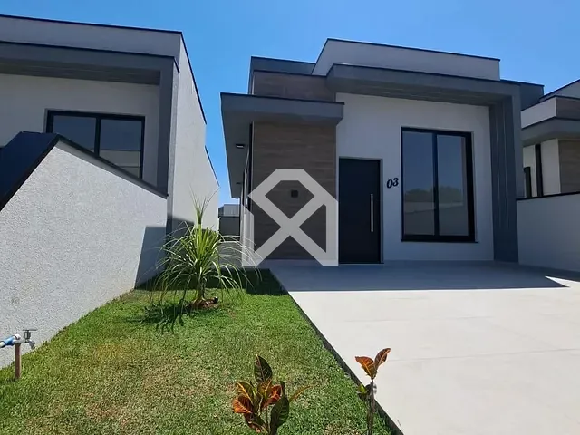 Sobrado com 157m² 3 quartos e 2 banheiros, à venda, no bairro Caetetuba em Atibaia