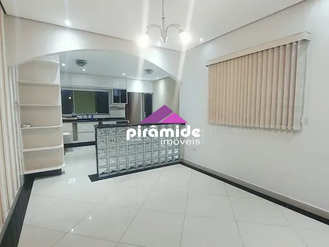 Sobrado 3 quartos e 3 banheiros, à venda, no bairro Residencial Armando Moreira Righi em São José dos Campos