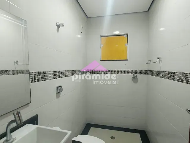Sobrado 3 quartos e 3 banheiros, à venda, no bairro Residencial Armando Moreira Righi em São José dos Campos