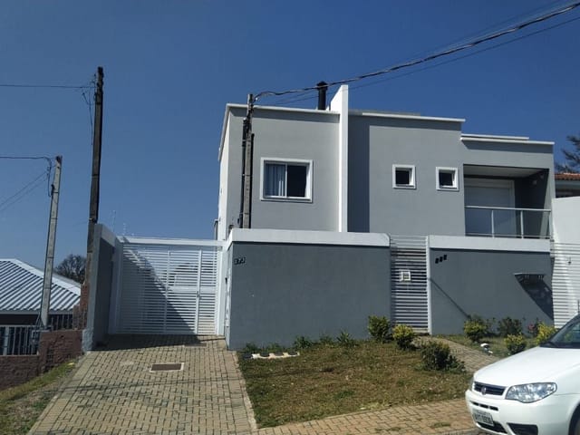 Sobrado com 3 dormitórios à venda