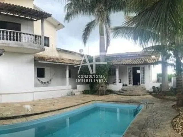 Sobrado com 450m² 3 quartos e 2 banheiros, à venda, no bairro São Gonçalo em Taubaté