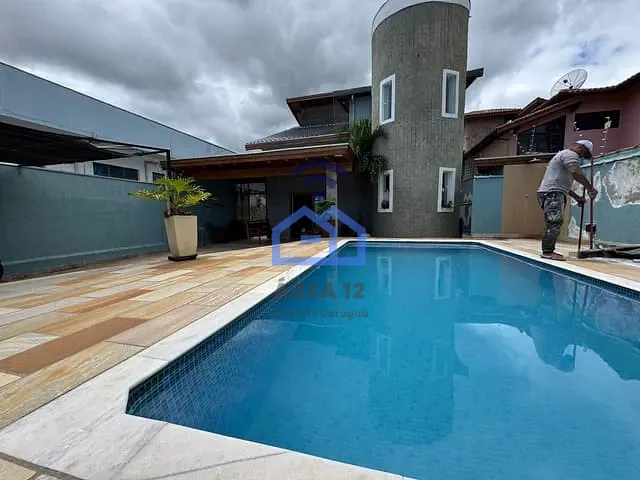 Sobrado com 417m² 6 quartos e 6 banheiros, à venda, no bairro Jardim Estrela D¿Alva em Caraguatatuba