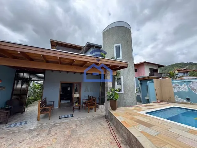 Sobrado com 417m² 6 quartos e 6 banheiros, à venda, no bairro Jardim Estrela D¿Alva em Caraguatatuba