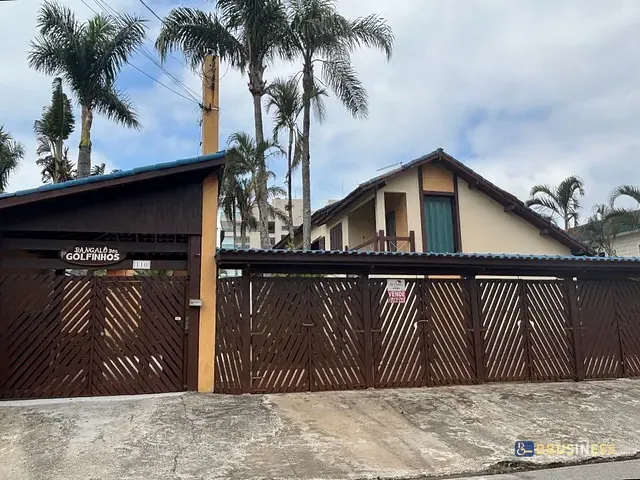 Sobrado 2 quartos e 2 banheiros, à venda, no bairro Maitinga em Bertioga