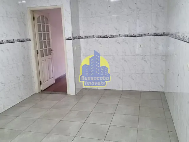 Sobrado com 153m² 4 quartos e 2 banheiros, à venda, no bairro Umuarama em Osasco
