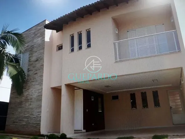 Sobrado com 300m² 3 quartos e 5 banheiros, à venda, no bairro Esperança em Londrina