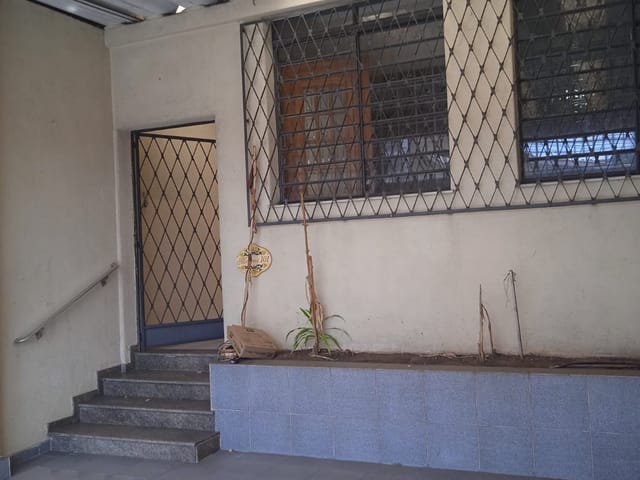 Foto do Sobrado - Sobrado para venda em Jardim Carlu com 4 quartos, sendo 2 suítes, 232m² | Lares e Andares Imóveis