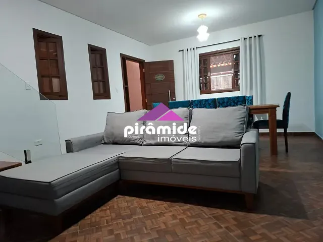 Sobrado 3 quartos e 3 banheiros, à venda, no bairro Jardim Torrão de Ouro em São José dos Campos
