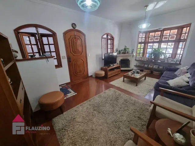 Sobrado com 187m² 4 quartos e 4 banheiros, à venda, no bairro Chácara Nossa Senhora do Bom Conselho em São Paulo