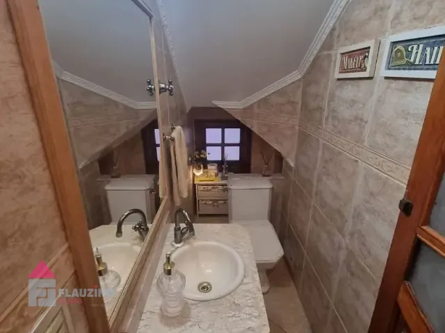 Sobrado com 187m² 4 quartos e 4 banheiros, à venda, no bairro Chácara Nossa Senhora do Bom Conselho em São Paulo