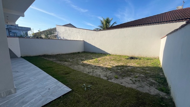 Sobrado com 225m² 2 quartos e 3 banheiros, à venda, no bairro Maitinga em Bertioga