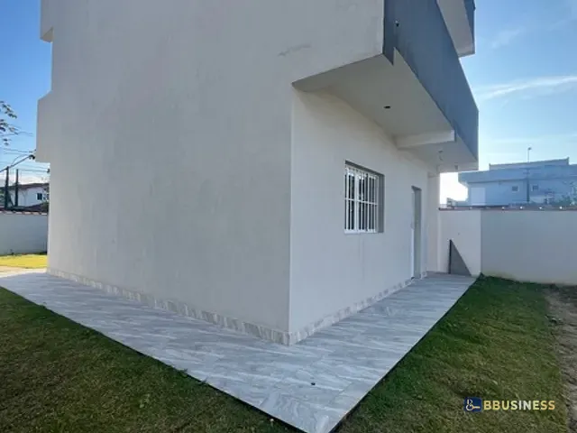 Sobrado com 225m² 2 quartos e 3 banheiros, à venda, no bairro Maitinga em Bertioga
