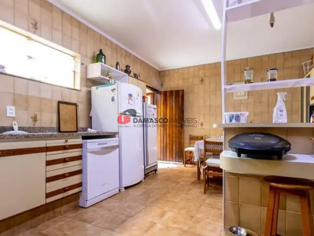 Sobrado com 450m² 3 quartos e 5 banheiros, à venda, no bairro Santa Paula em São Caetano do Sul