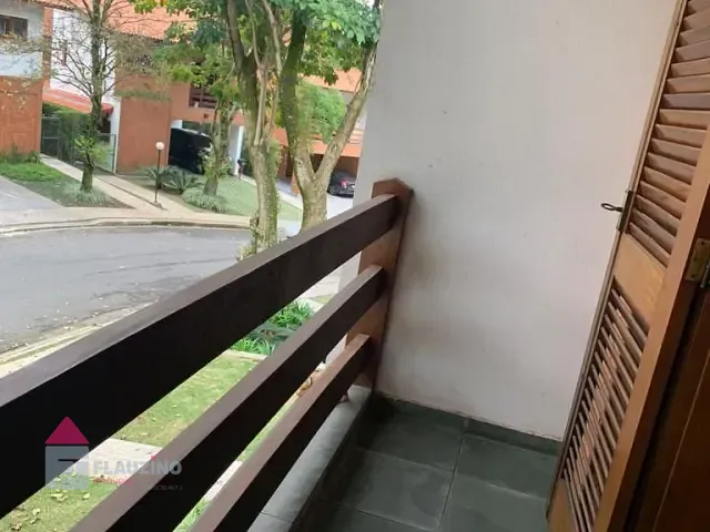 Sobrado com 500m² 4 quartos e 5 banheiros, à venda, no bairro Parque Munhoz em São Paulo